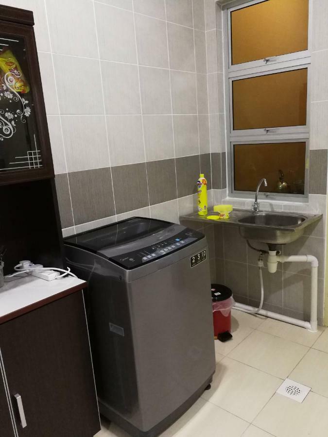 Address No 915, Lorong Uni Central 13, Taman Uni Central, Kuching Samarahan Expressway Dış mekan fotoğraf