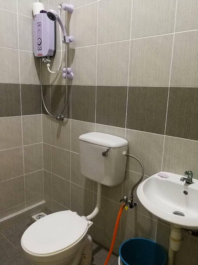 Address No 915, Lorong Uni Central 13, Taman Uni Central, Kuching Samarahan Expressway Dış mekan fotoğraf